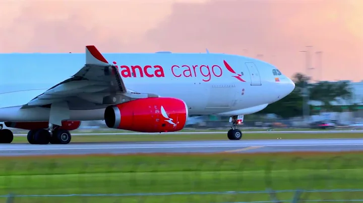 🔥 Avianca Airbus A330 Powerful Takeoff from Miami Airport | Stunning Jet Sound & 4K Footage