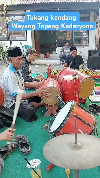 Tukang Kendang Wayang Topeng Kadaryono