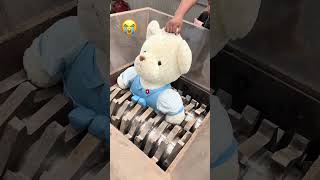 Double Shaft Shredder Shreds Dolls