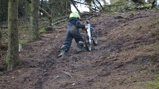 Frivillige knoklede i Grene Sande på MTB ruten