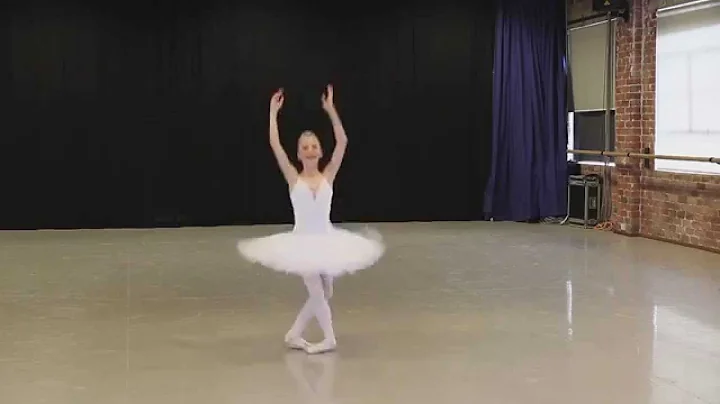 Emma Holder 01A