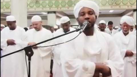 مختارات من اليوم الرابع عشر من صلاة التراويح رمضان 2016 للشيخ الزين محمد احمد ايات من سورة الكهف