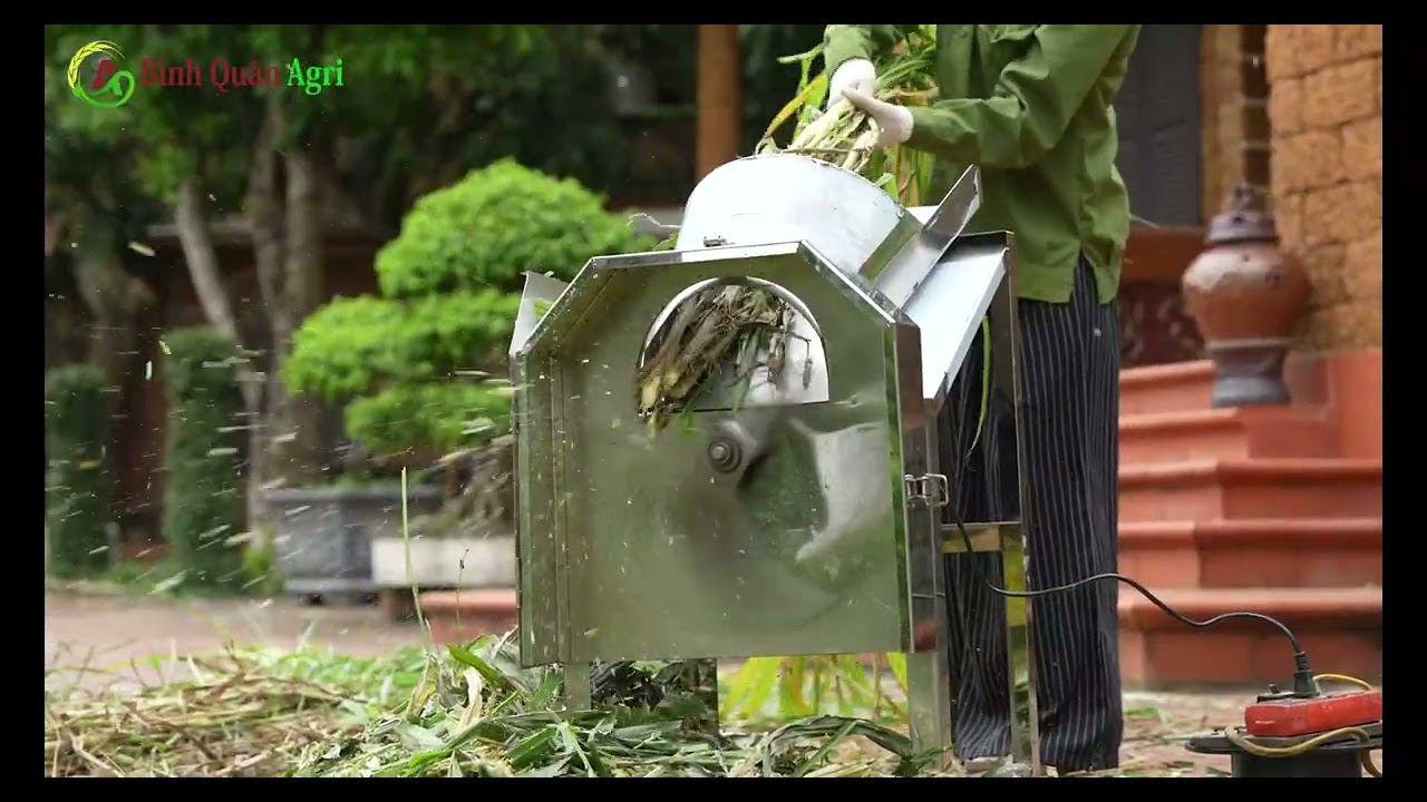 Bà Con Vẫn Luôn Lầm Tưởng Về Chiếc Máy Này - Máy Băm Cỏ C200 Phiên Bản Inox