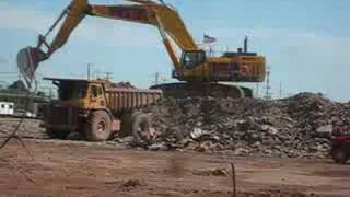 Komatsu 1250 loading Caterpillar 773b part 3 of 3