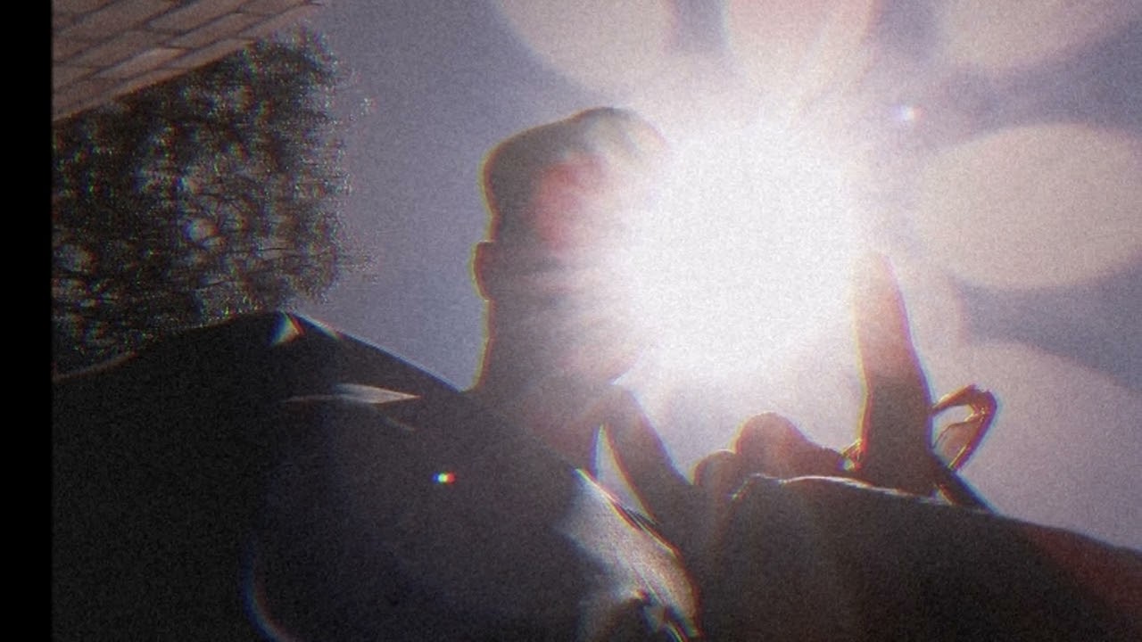 Inadaptado - Junkee Dee (2016)