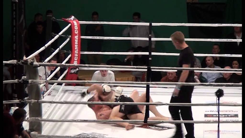 Matt Power vs Chris Steele - BCFA BATTLEMANIA