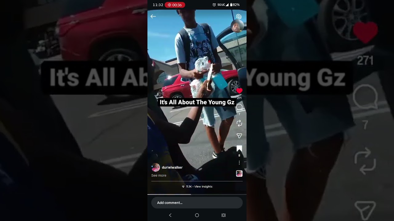 Телеканал DeadlyAlliance TV предоставляет еду и деньги представителю YG, моющему автомобильные ок...