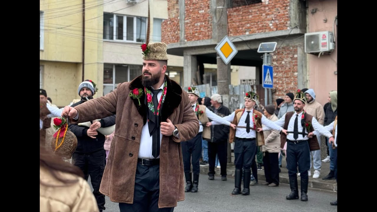 КОЛЕДАРИ КАРГОНА 