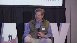 Author Tom Seeman speaks at Rotary Club of Toledo's weekly meeting