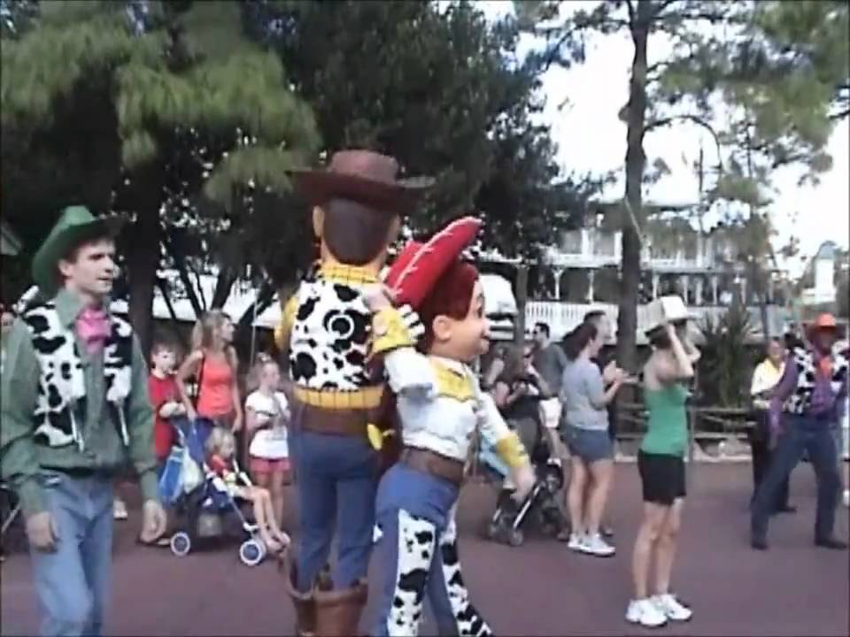 Hey Howdy Hey howdy hey - YouTube