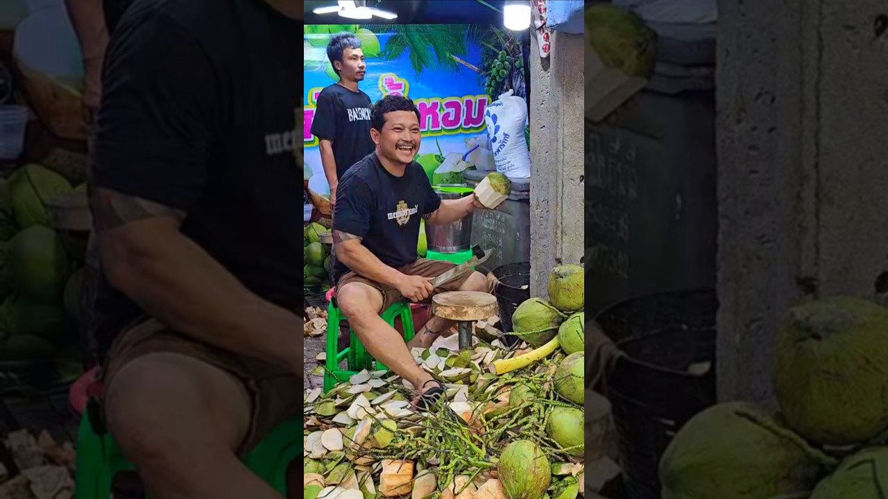 400M VIEWS! 코코넛 달인: Blindfolded Speed Coconut Cutting Master