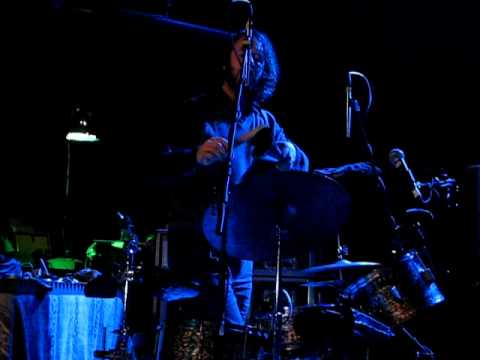 Medeski Martin & Wood live at Lu-Billy's Drum solo...