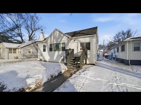 826 Home Park Blvd, Waterloo, IA home video tour
