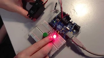 Аналоговый обратная связь на сервоприводе и Arduino