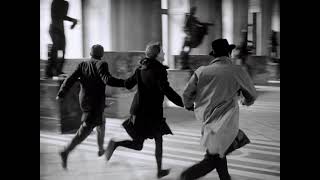 Bande à part (1964) - The Louvre scene (Subtitulada)