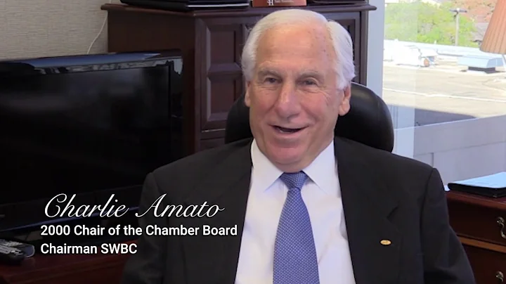2000 Chamber Chair Charlie Amato wishes the Chambe...