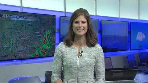 How does a green screen work?