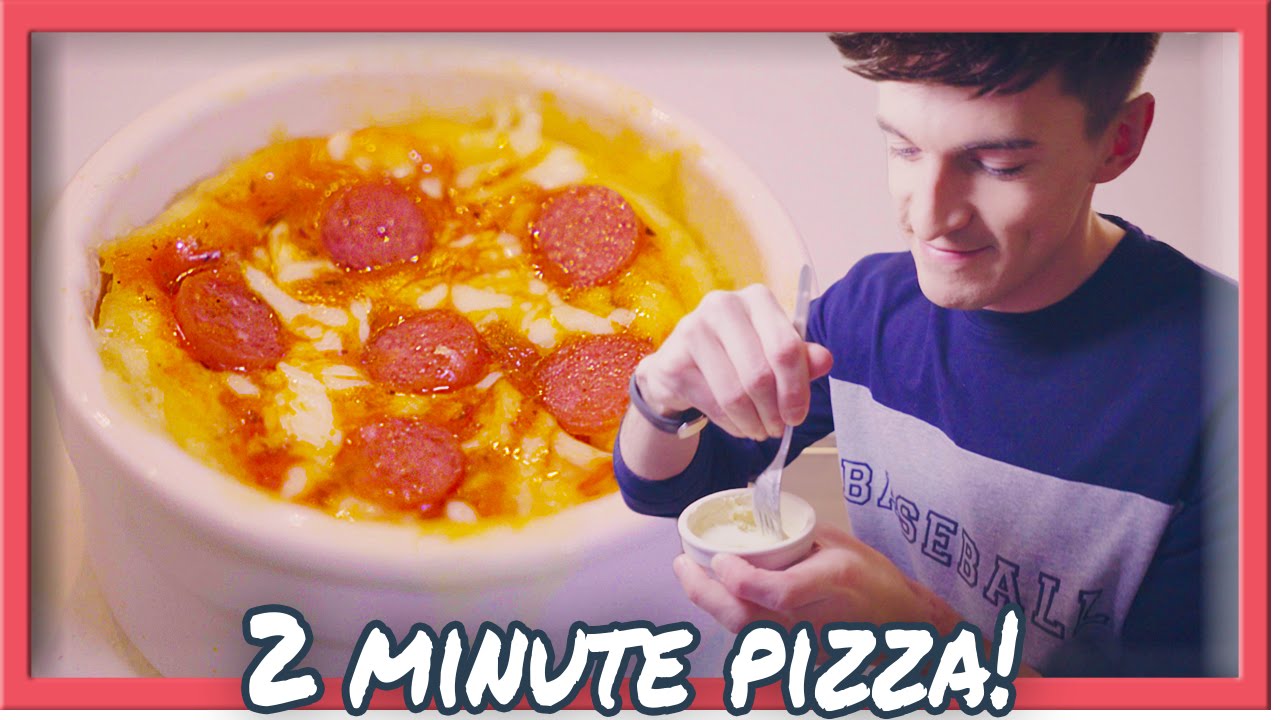 2 MINUTE PIZZA IN A MUG! 🍕 Doug Armstrong YouTube