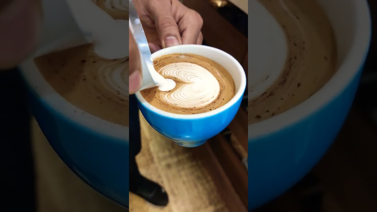 Wing Heart'💖 Latte Art #shorts #barista #coffee