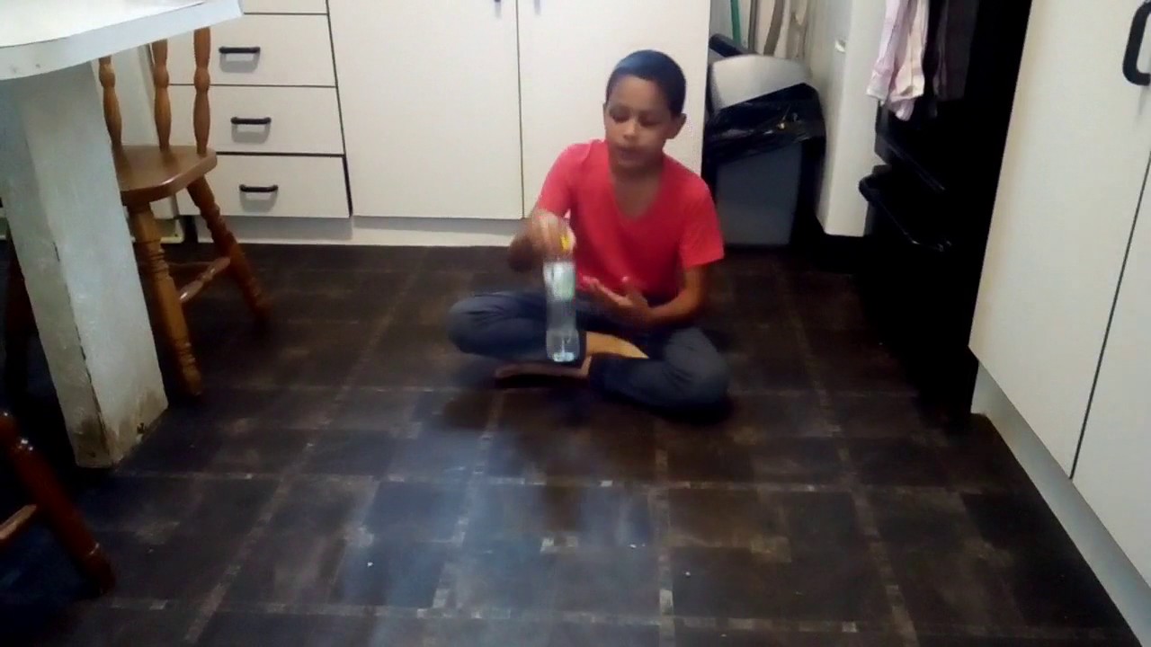 The most amazing bottle flip ever - YouTube