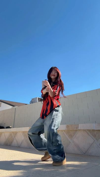 this trend but solo w/ a twist π€ #sexyback #tiktokdance #dancechallenge