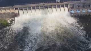 Bagnell Dam Flood Gates Opened up at Lake Ozark