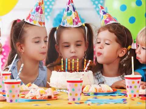 Vidéo: Comment Souhaiter Un Joyeux Anniversaire à Un Bébé