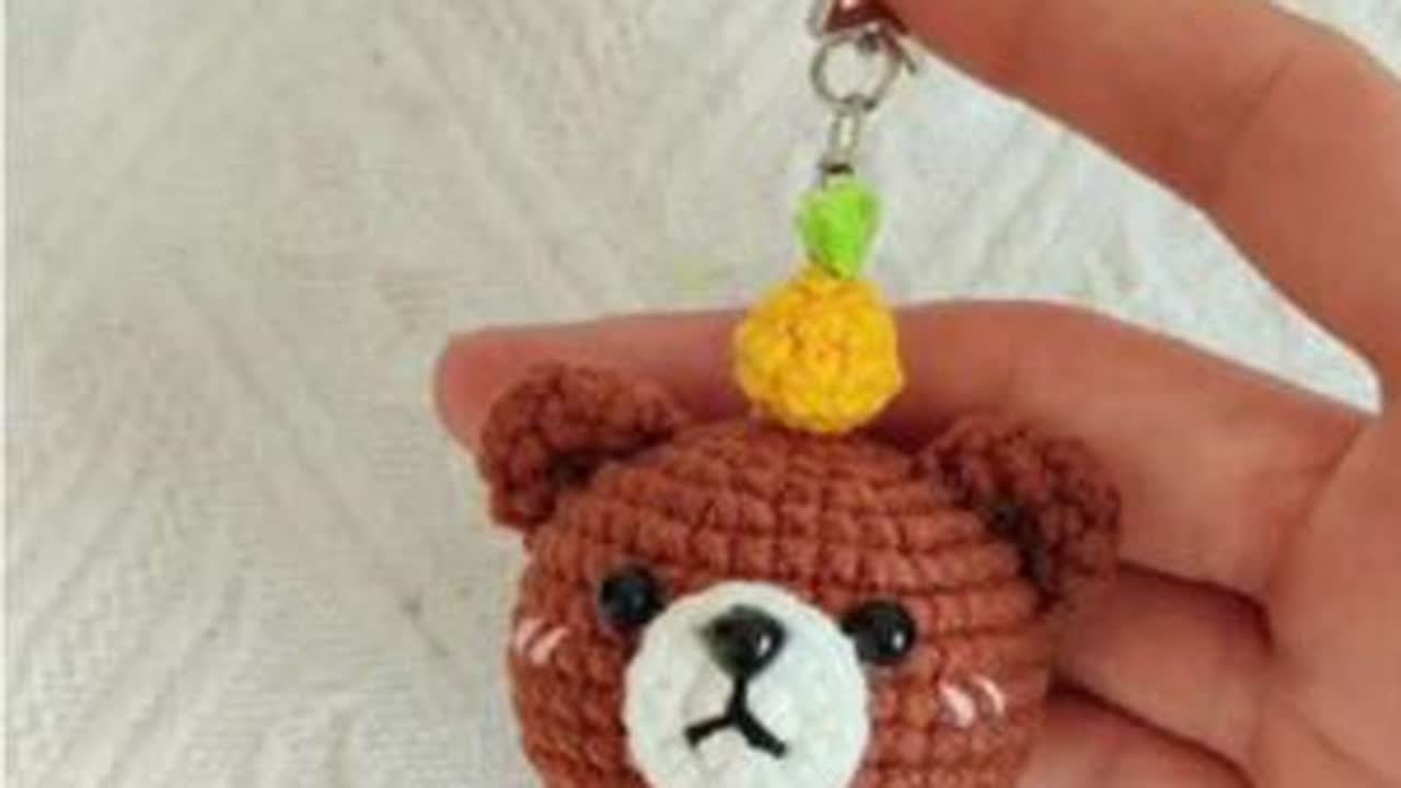 钩织教程：水果小熊钩织教程，可做挂件，新手钩织慢教程，线材：雪妃尔萌娃娃2，钩针：2.0