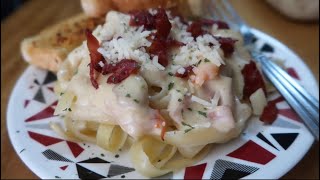 FETTUCCINE ALFREDO (EASY) | ANDREA SANTIAGO