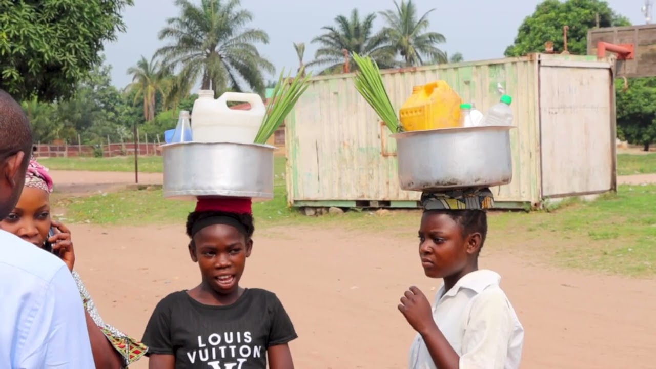 🧐🧐A la découverte de la ville de MWENEDITU à LOMAMI