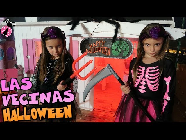 Las Vecinas Decoran Sus Casitas De Halloween Los Juguetes De Arantxa Youtube - roblox 4kidsplaying