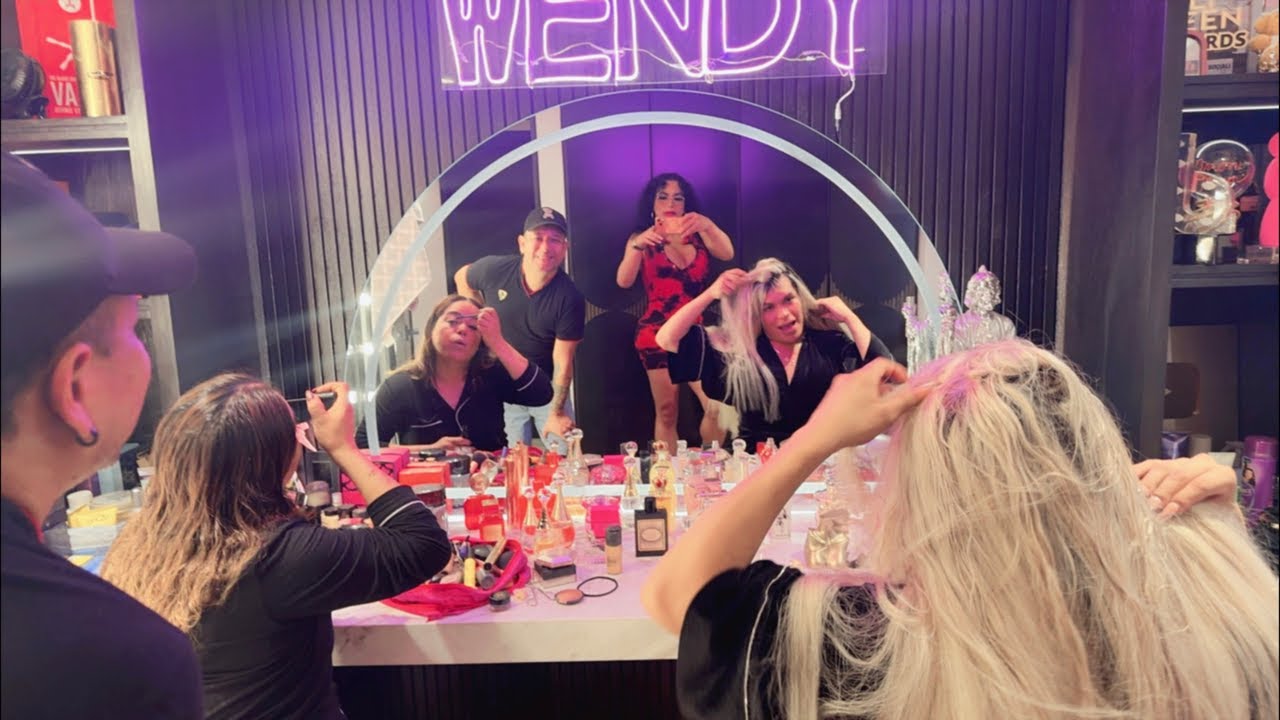 Paolita Suarez está en vivo llegando a la casa de la que no queda para Ir al asifonyu ￼