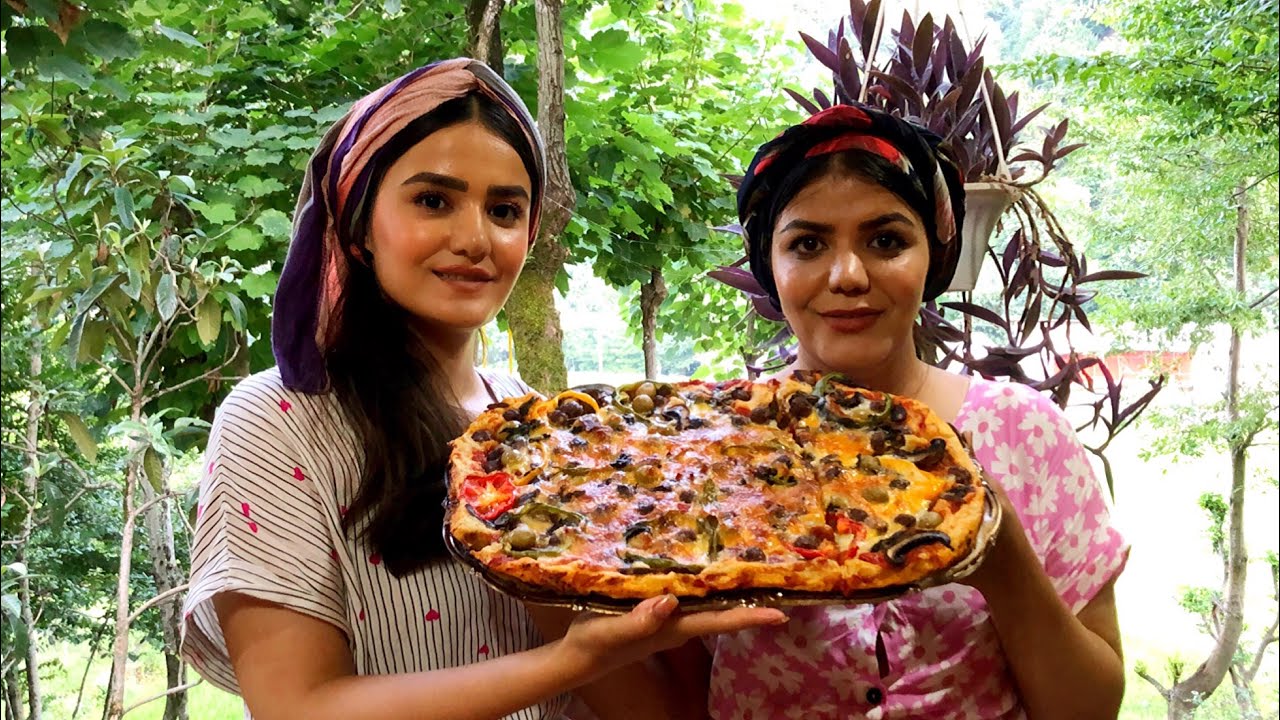 Beef pizza Cooking super delicious tandoori beef pizza in the village