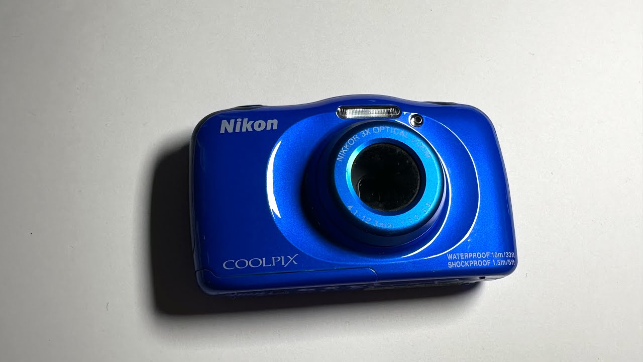 Nikon COOLPIX S33 Blue - YouTube
