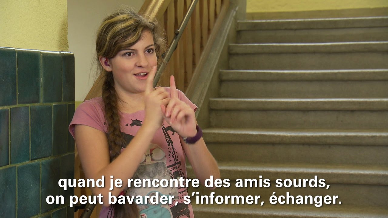 À l'école en langue des signes (sous-titré SME)