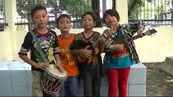Pengamen Cilik Lagu Wali Si Udin Bertanya  - Durasi: 1:47. 