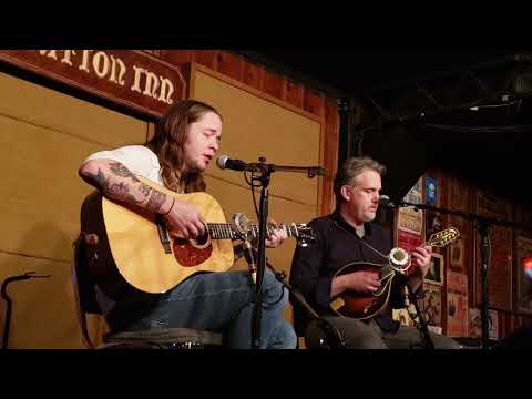 Billy Strings & Bryan Sutton "Letter Edged In Black" Station Inn Nashville TN 1/8/2020 HD