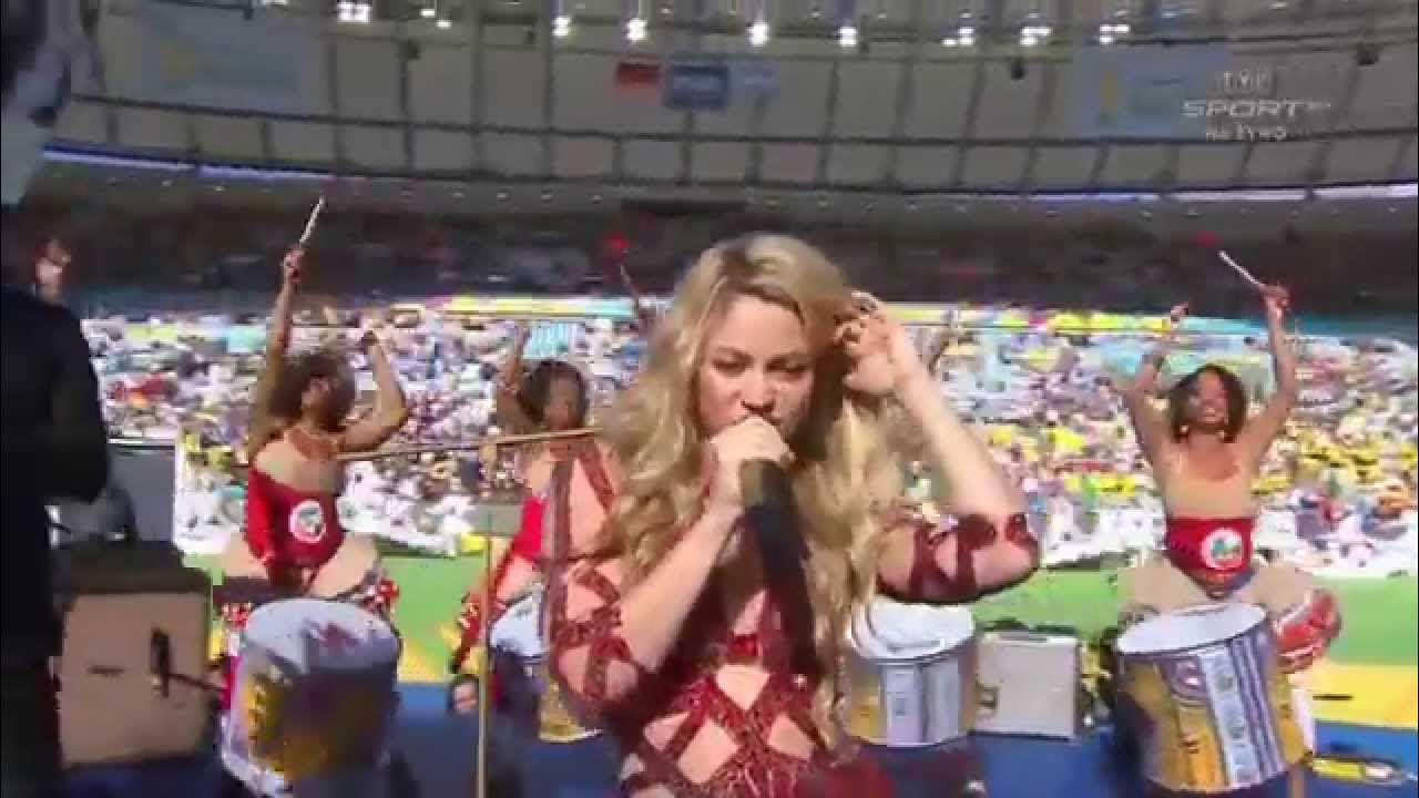 Shakira - La La La Live (Brazil 2014) ft. Carlinhos Brown Closing