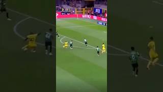 Best turning techniques for  each position player #turningpoint #football #control #dribble