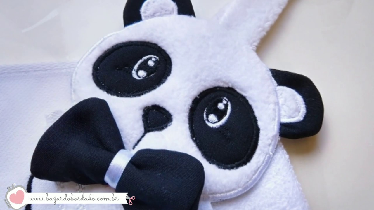 PANDINHA 3D NA TOALHINHA