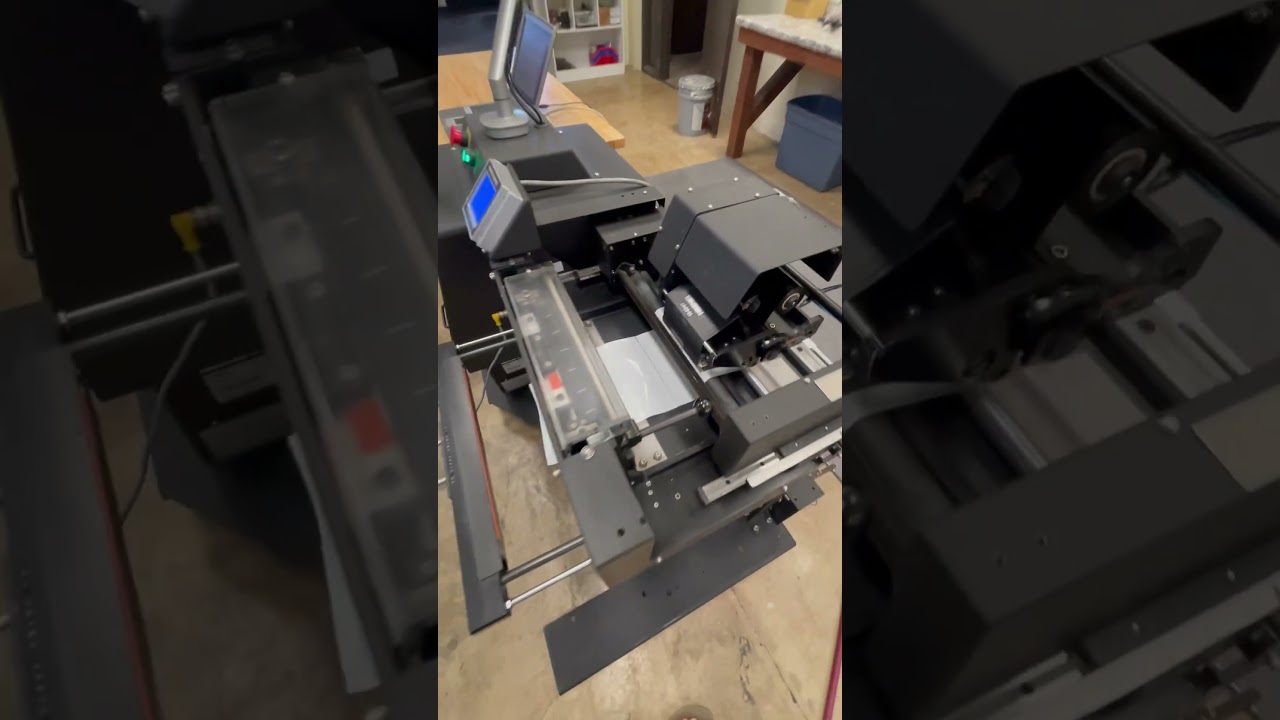 2019 Pregis Sharp Packaging Max Bagger with Printer uses Automated Packaging Autobags