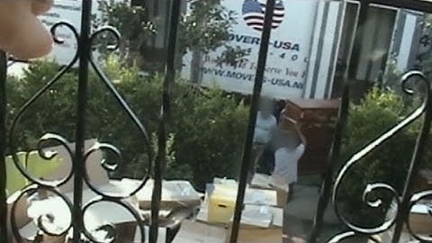 Hiring Movers: Unsatisfied Customers Go Undercover