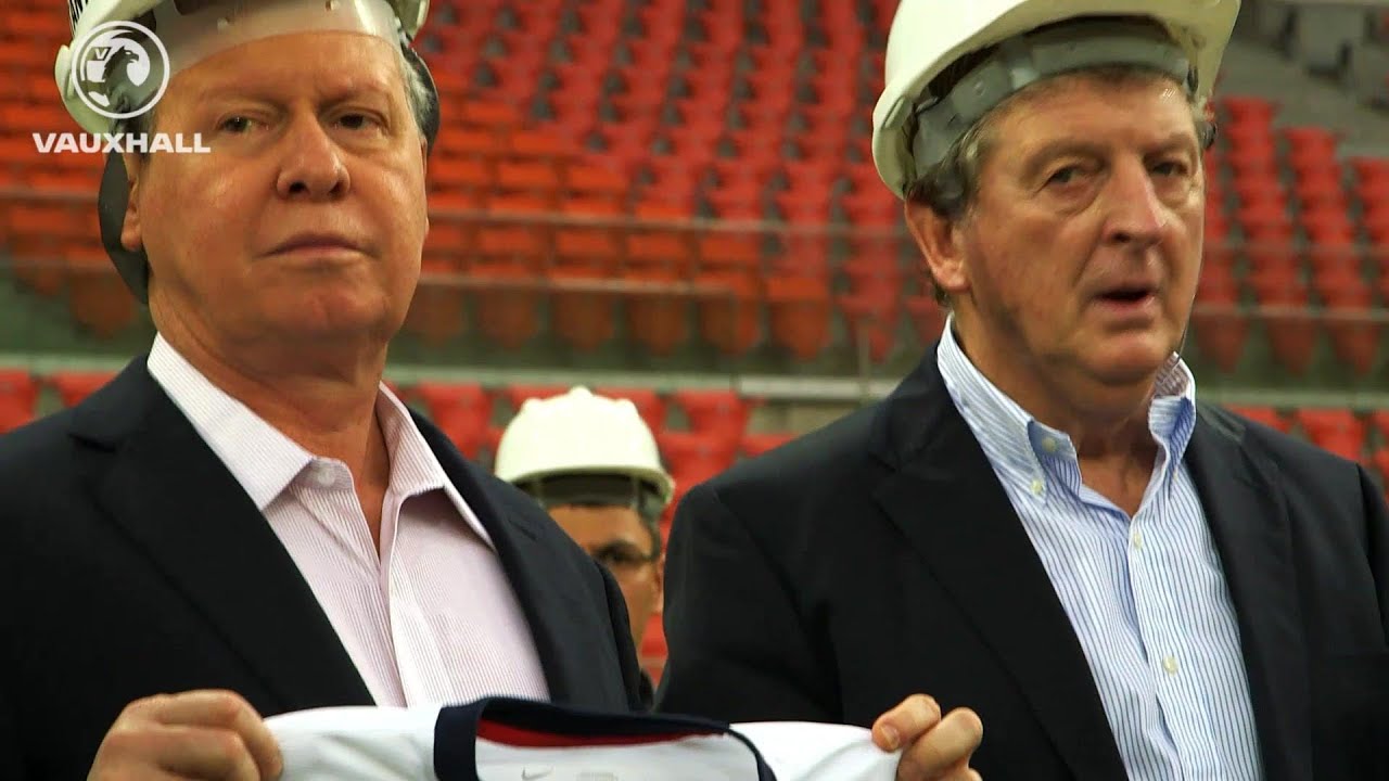 England manager Roy Hodgson gets first look at Arena Amazonia in Manaus