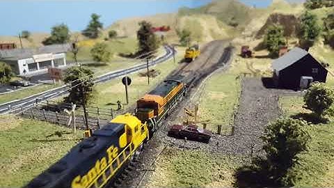 Tehachapi and Caliente on 2 Hollow core doors N scale