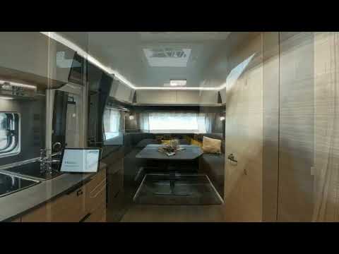 Innenaufnahme Wohnwagen Hobby