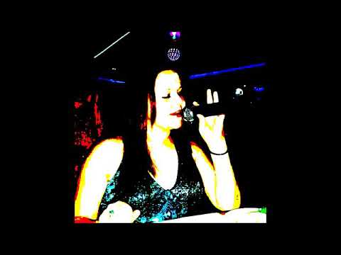 Fethiyeli Ece Yazın Yağar Kar Başıma