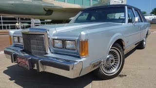 Clic 1989 Lincoln Town Car Experience