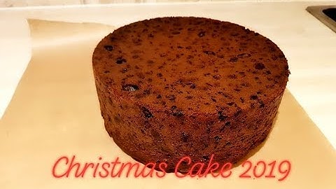 How To Make an 8 inch Traditional British Christmas Cake Tutorial 2019