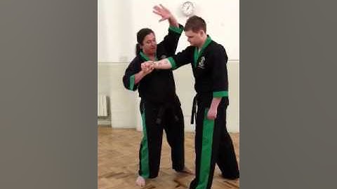 Taekwondo pressing block alternative application.