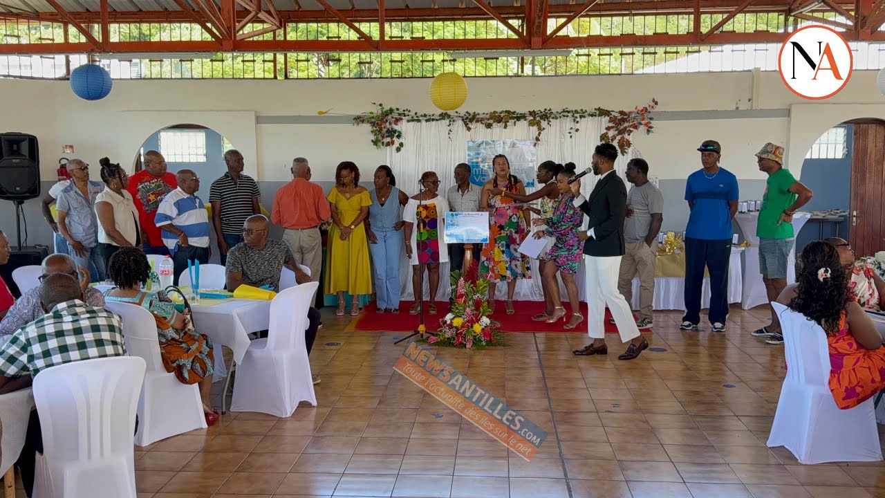 Bouillante: Cérémonie des vœux au personnel communal, organisée à la salle polyvalente du Bourg.
